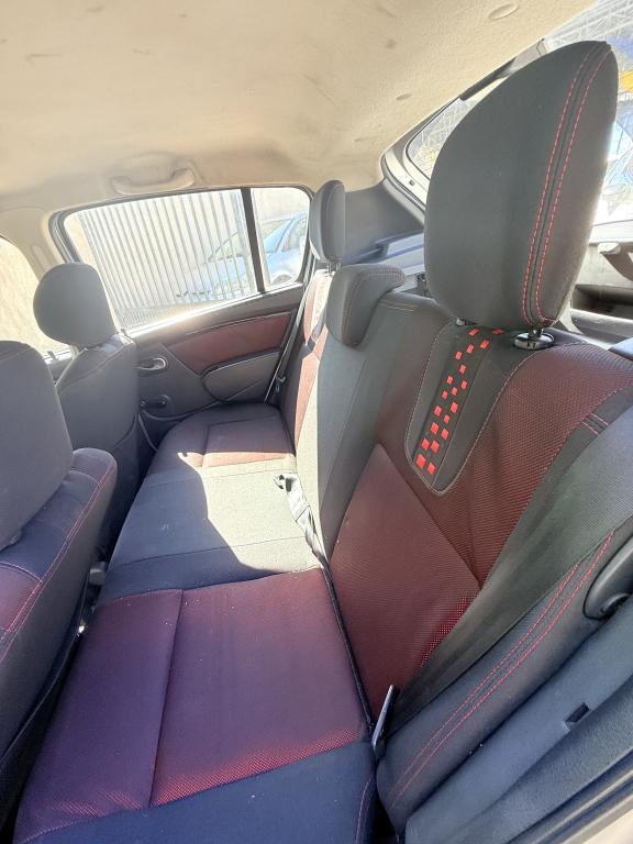 RENAULT Stepway - Foto