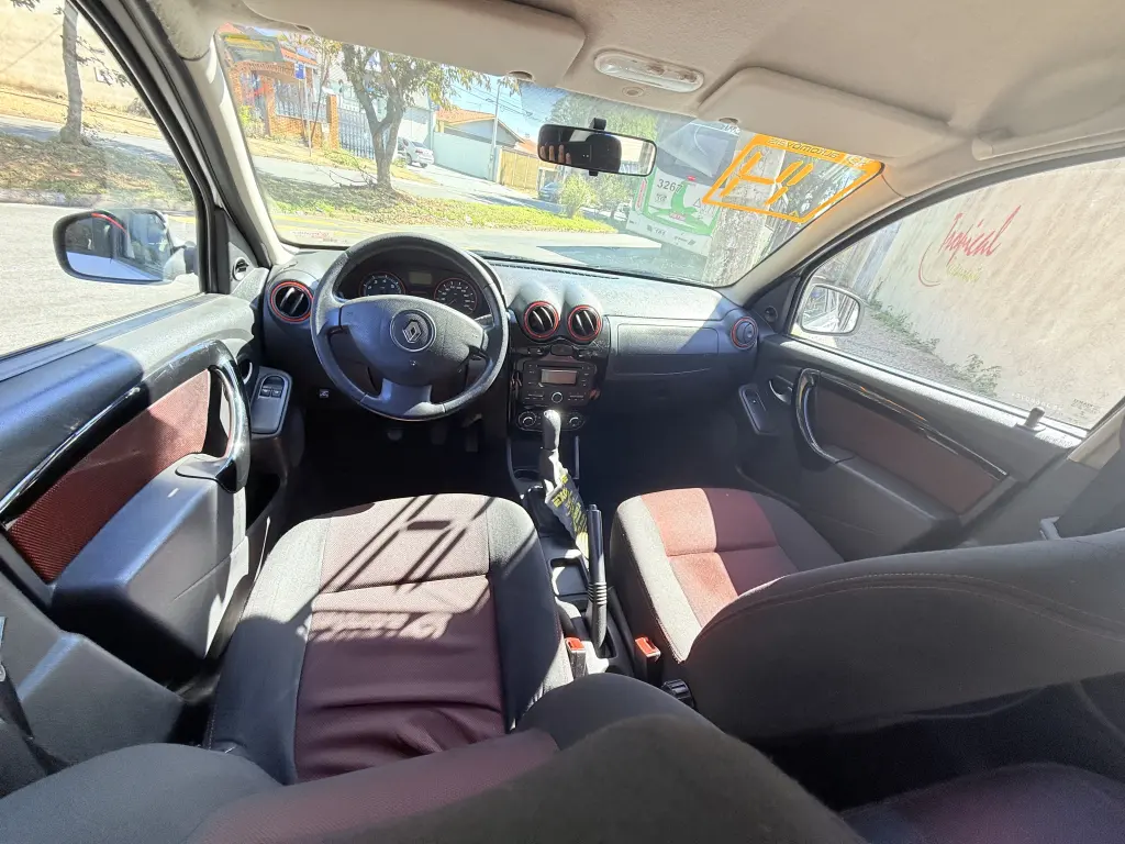 RENAULT Stepway - Miniatura