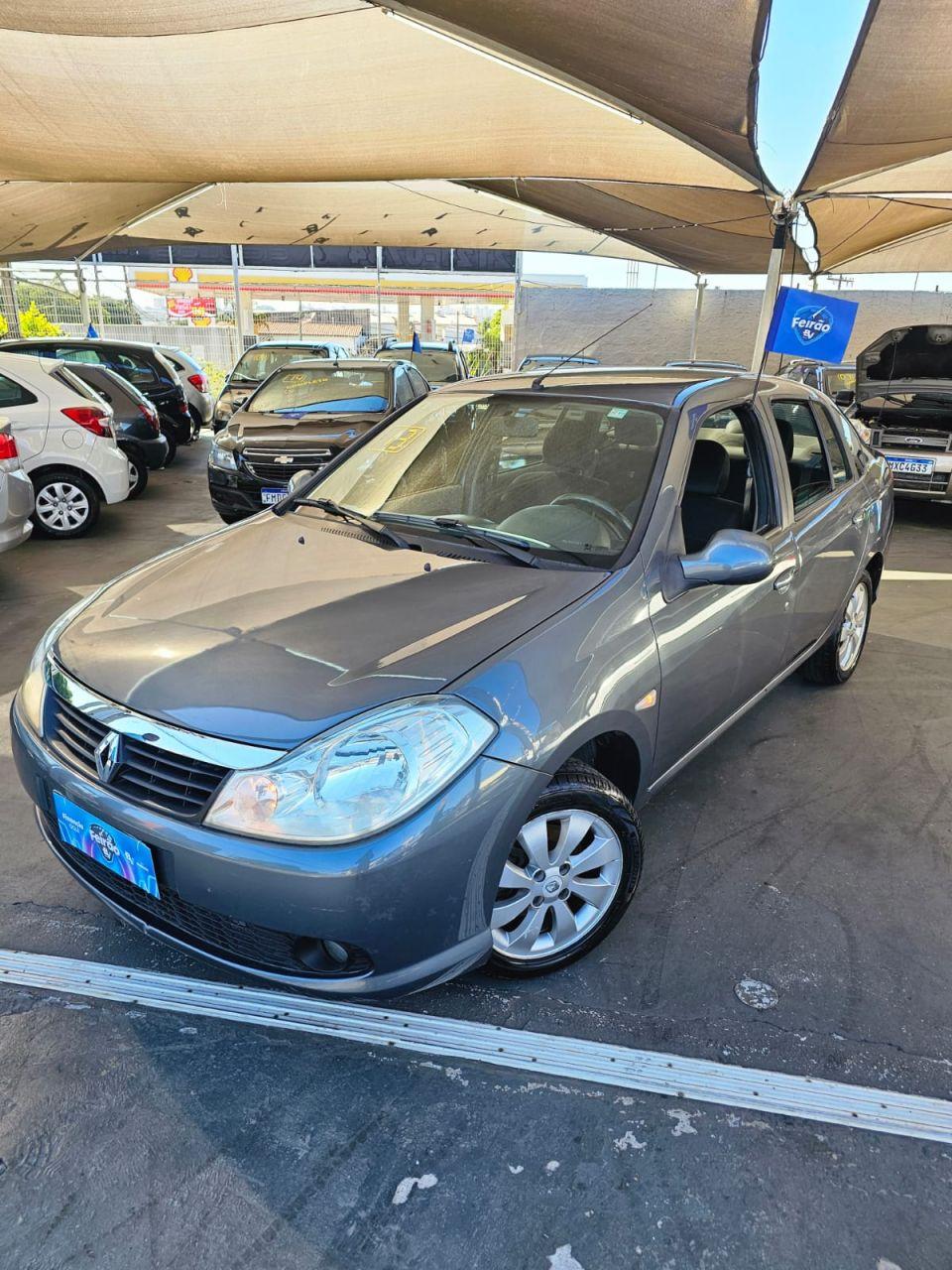 RENAULT Symbol - Foto