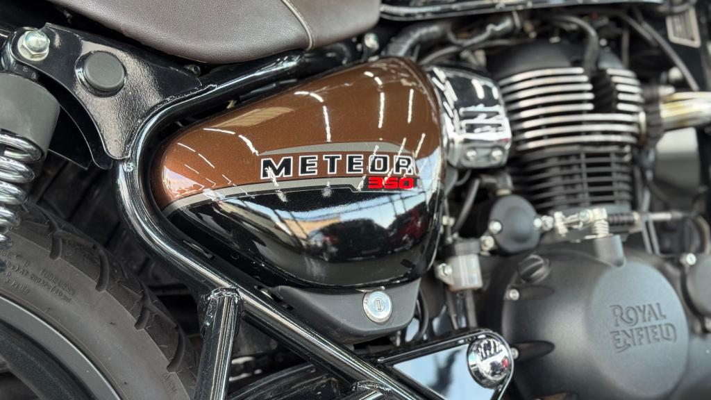 ROYAL ENFIELD Meteor 350 - Foto