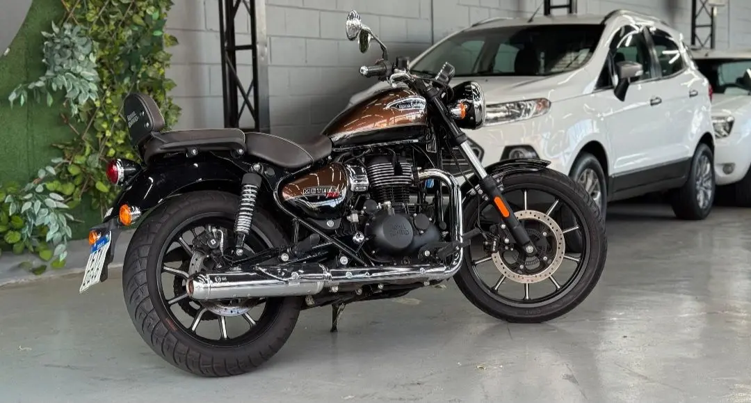 ROYAL ENFIELD Meteor 350 - Foto