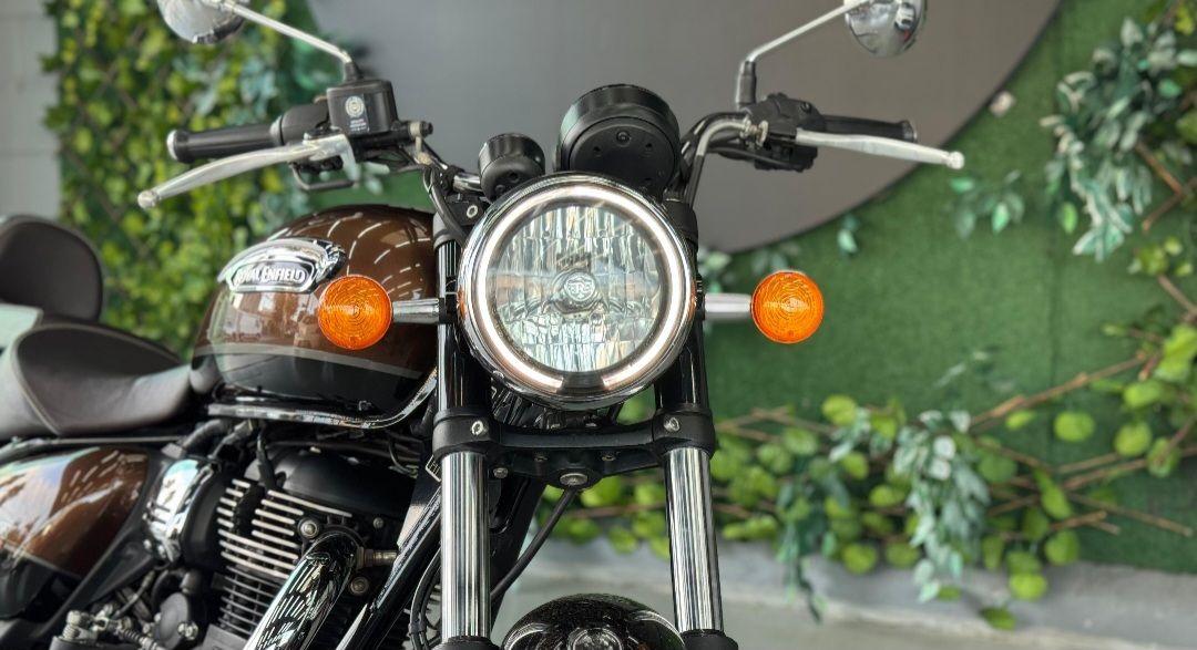 ROYAL ENFIELD Meteor 350 - Foto