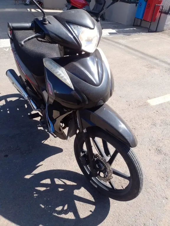 SHINERAY Jet 50 - Foto