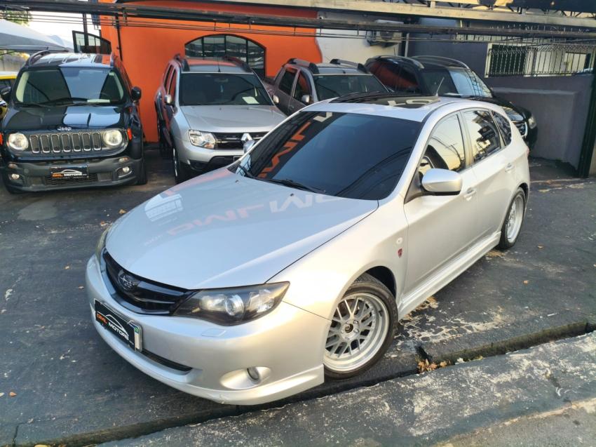 SUBARU Impreza Hatch - Foto