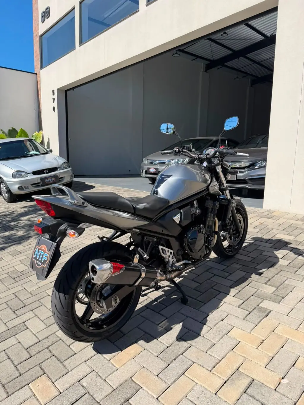 SUZUKI Bandit 650 - Foto