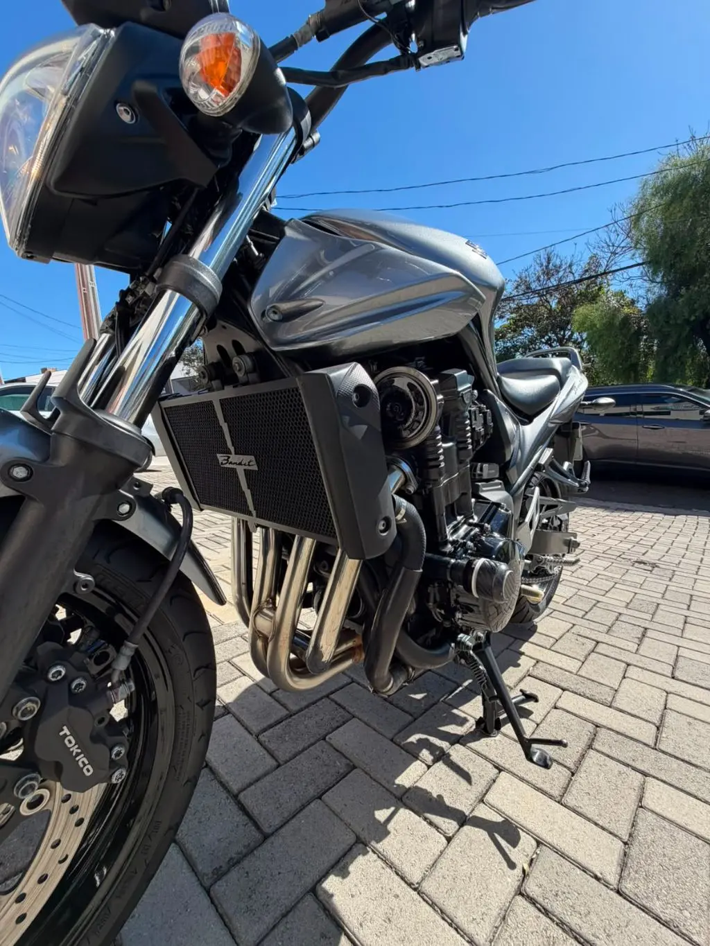 SUZUKI Bandit 650 - Foto