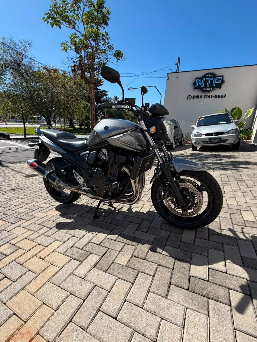 SUZUKI Bandit 650 - Foto
