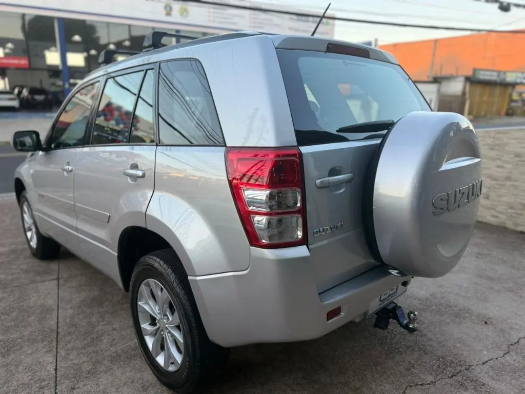 SUZUKI Grand Vitara - Foto