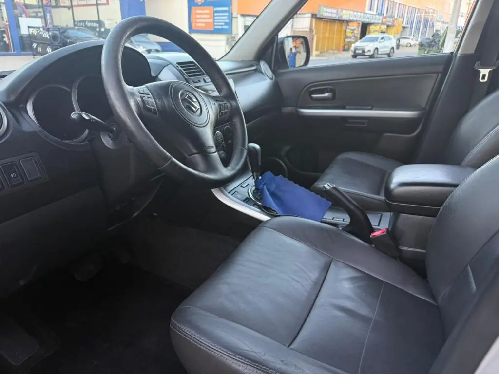 SUZUKI Grand Vitara - Foto