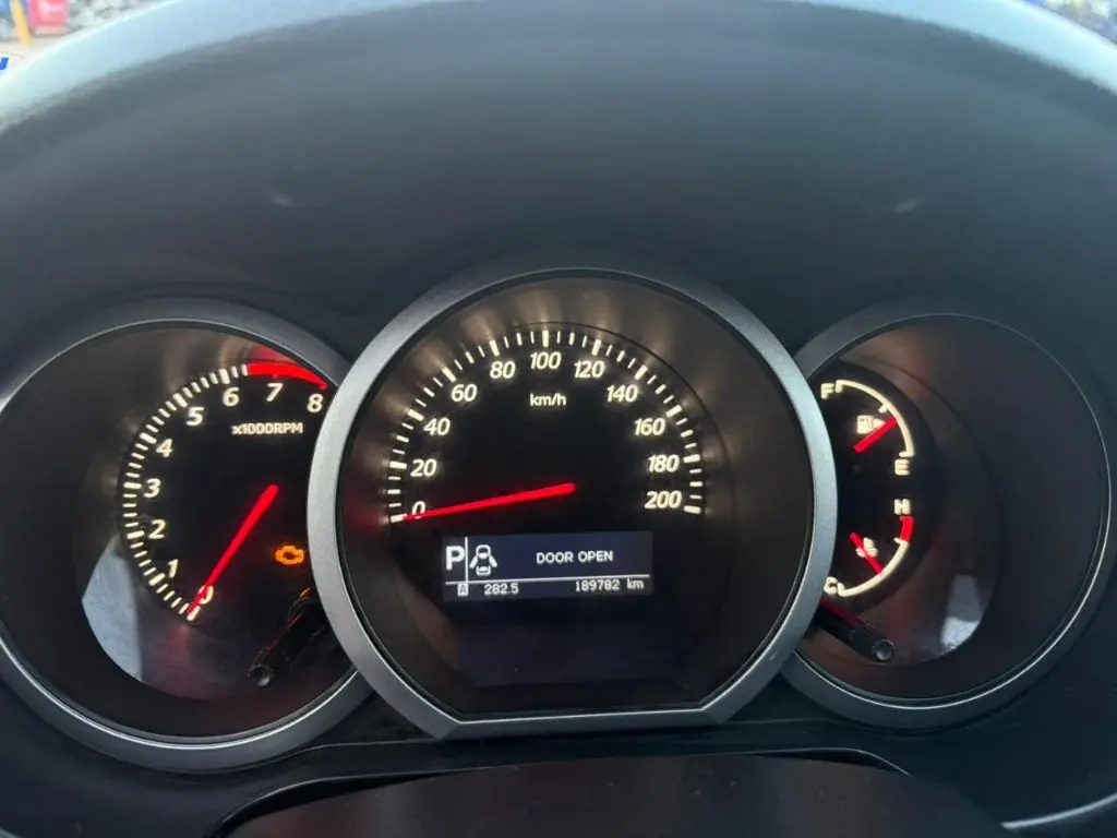 SUZUKI Grand Vitara - Foto