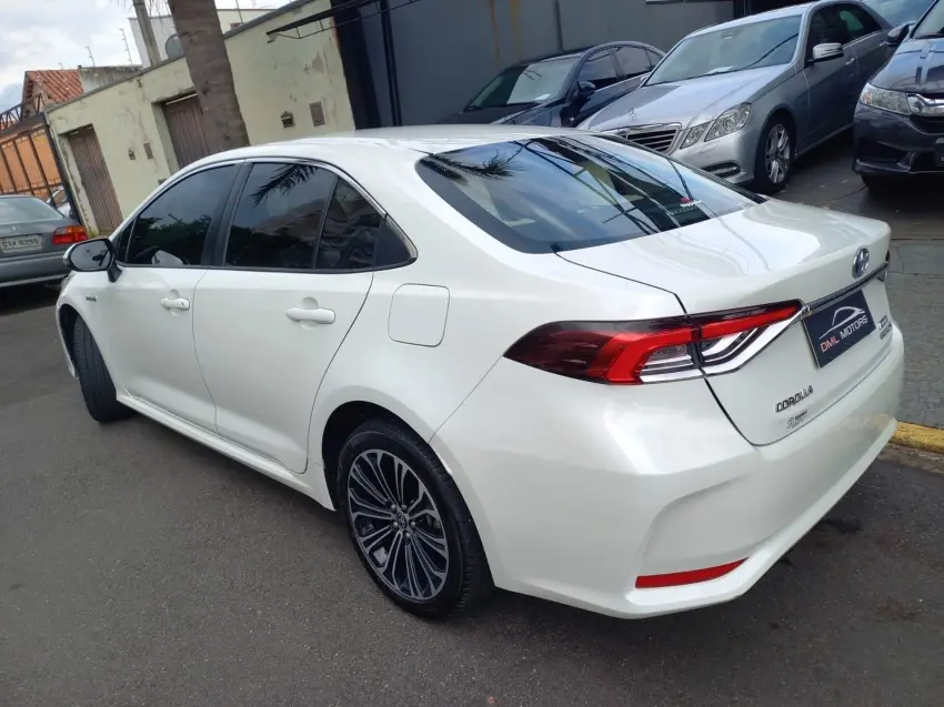 TOYOTA Corolla - Foto