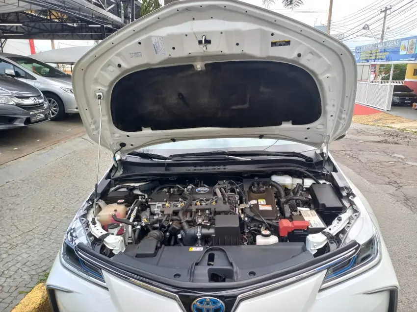 TOYOTA Corolla - Foto