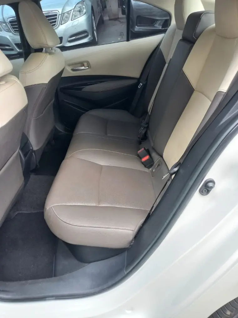 TOYOTA Corolla - Foto