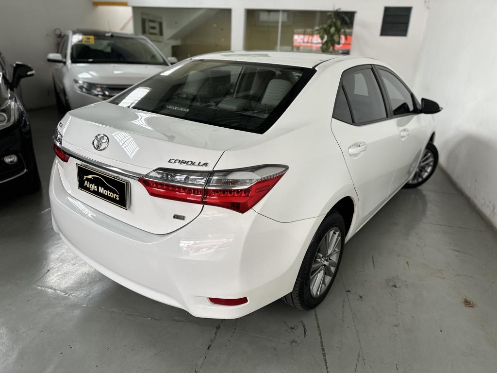 TOYOTA Corolla - Foto