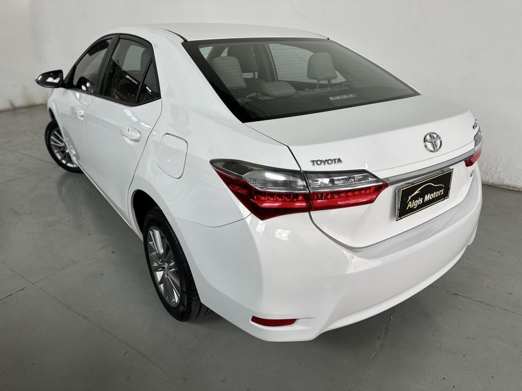 TOYOTA Corolla - Foto