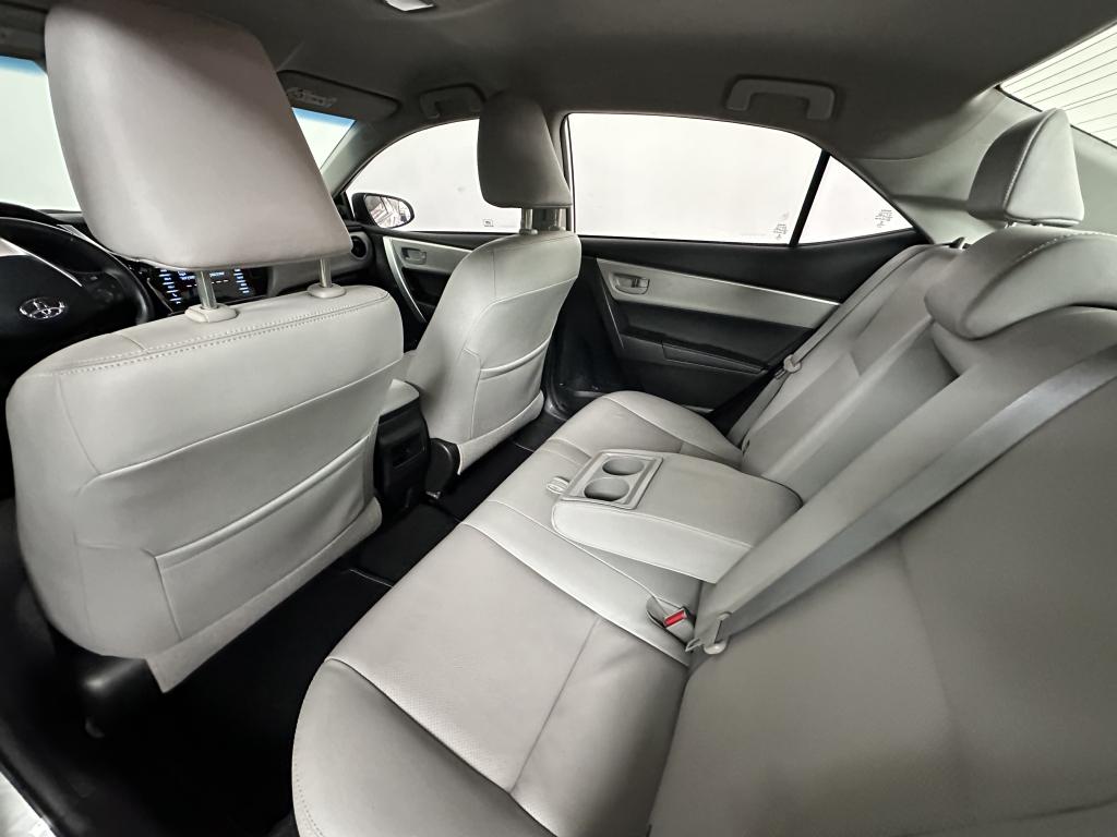 TOYOTA Corolla - Foto