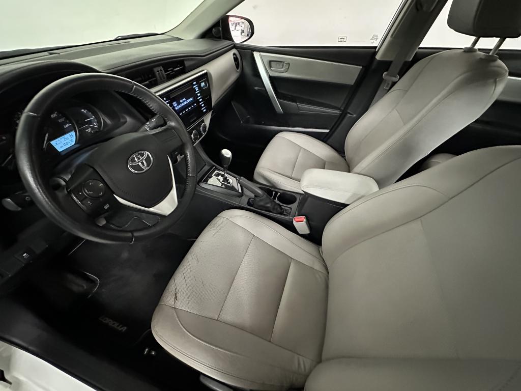 TOYOTA Corolla - Foto