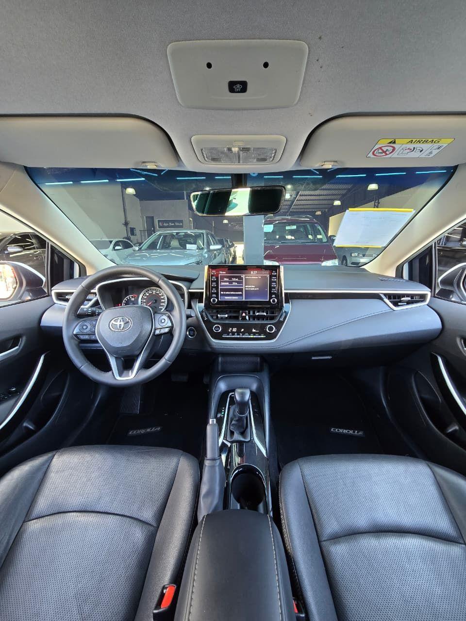 TOYOTA Corolla - Foto