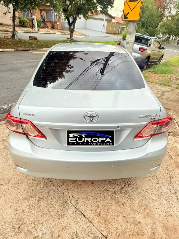 TOYOTA Corolla - Foto