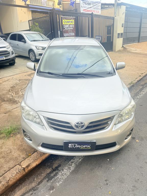 TOYOTA Corolla - Foto