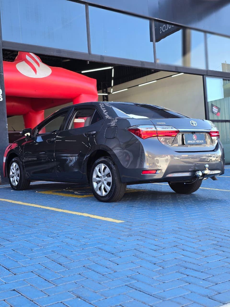 TOYOTA Corolla - Foto