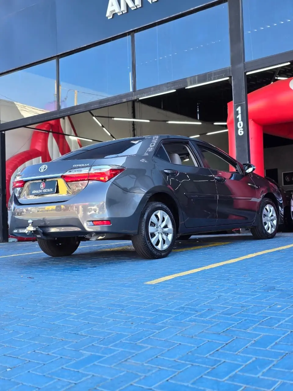 TOYOTA Corolla - Foto