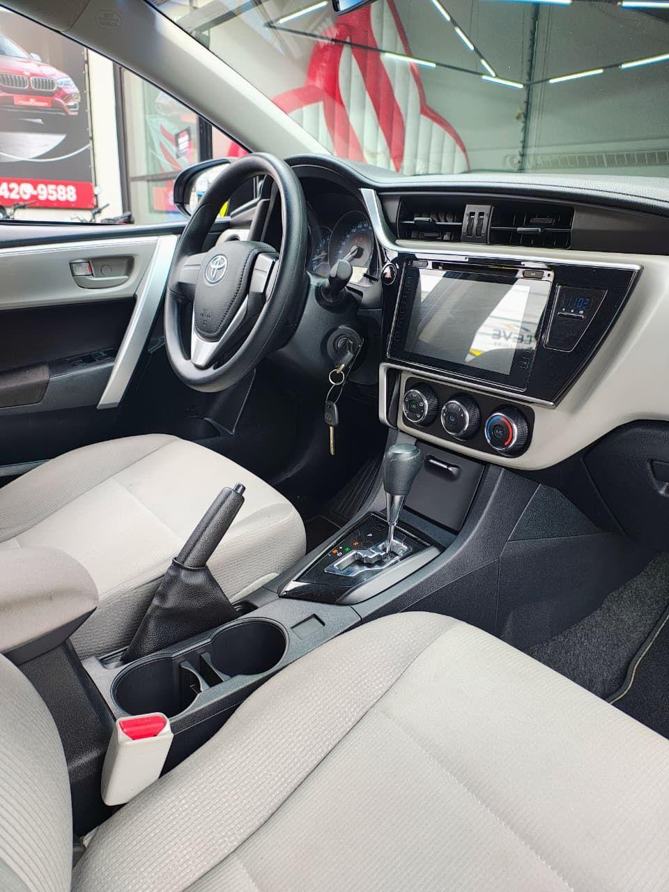 TOYOTA Corolla - Foto