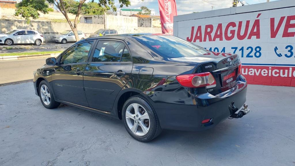 TOYOTA Corolla - Foto