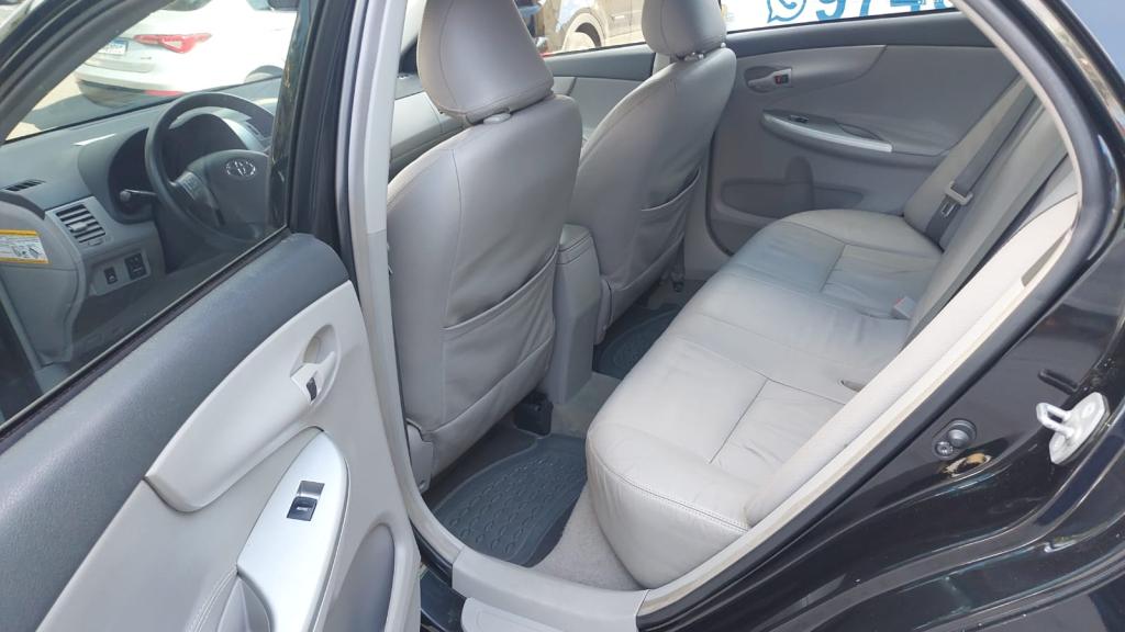 TOYOTA Corolla - Foto