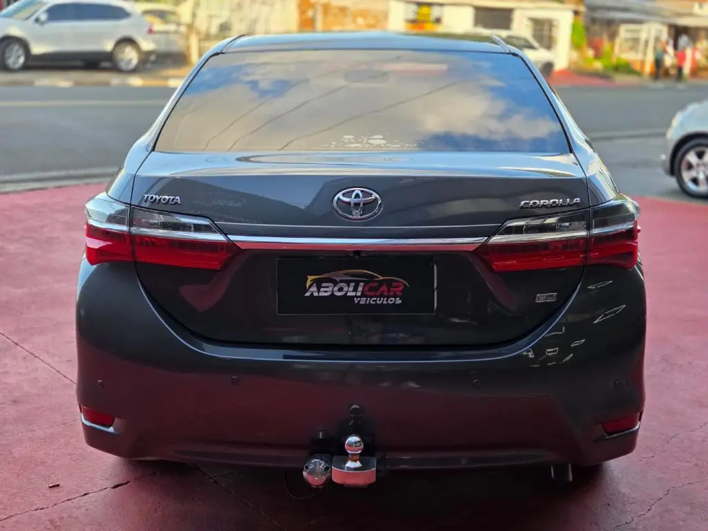 TOYOTA Corolla - Foto