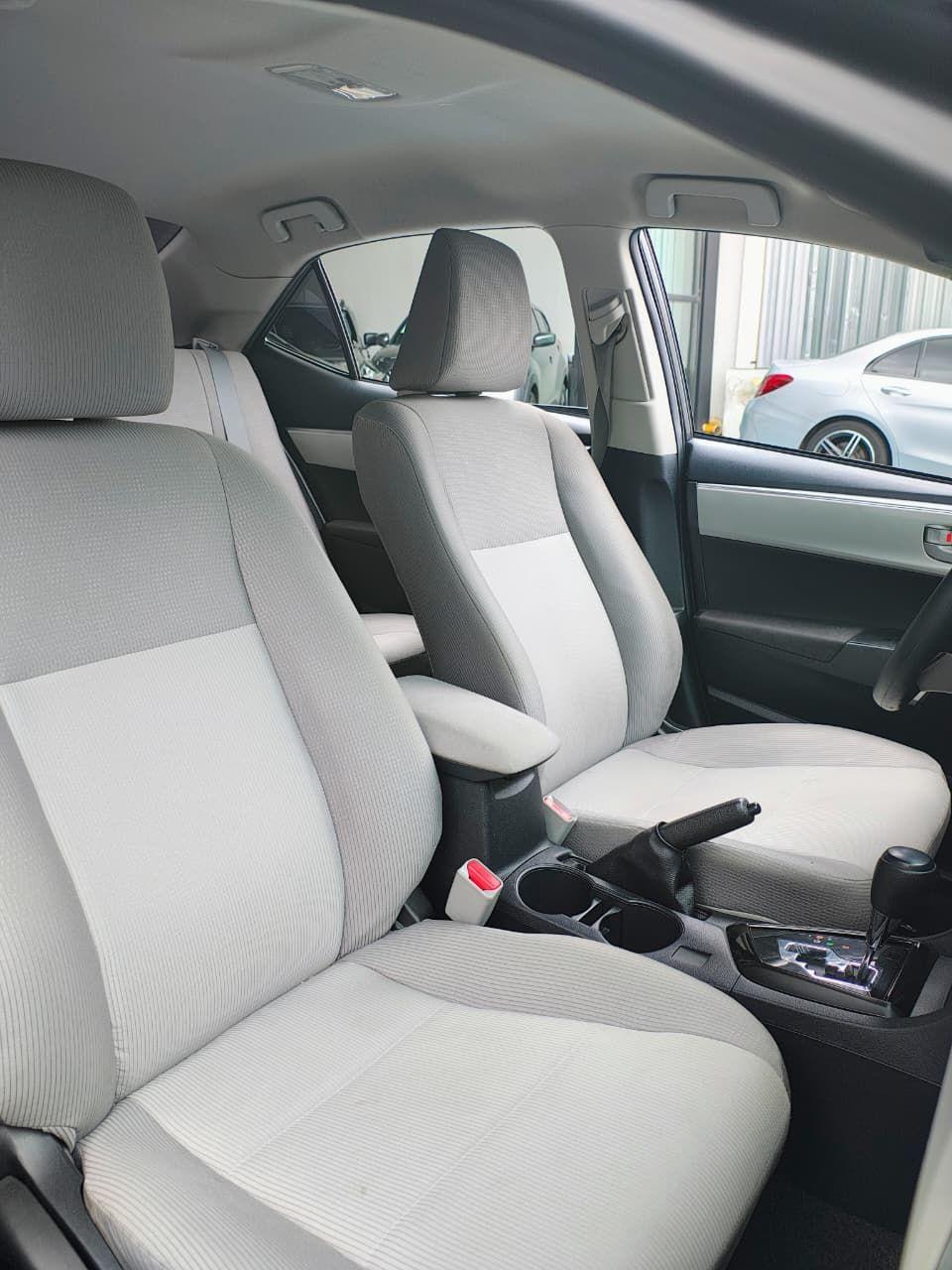 TOYOTA Corolla - Foto