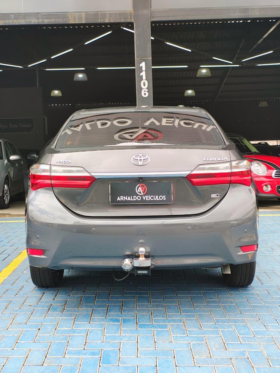 TOYOTA Corolla - Foto