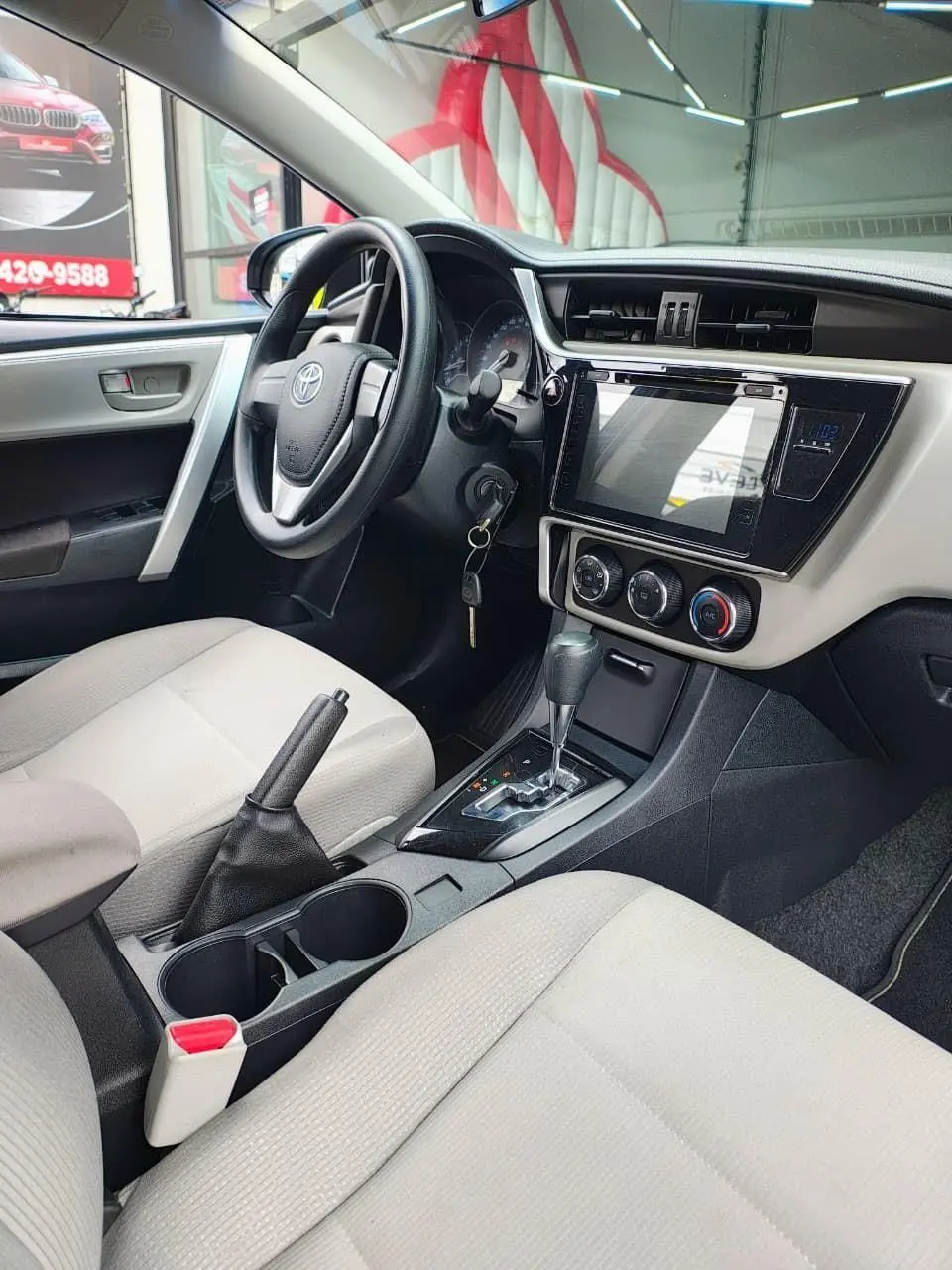 TOYOTA Corolla - Foto