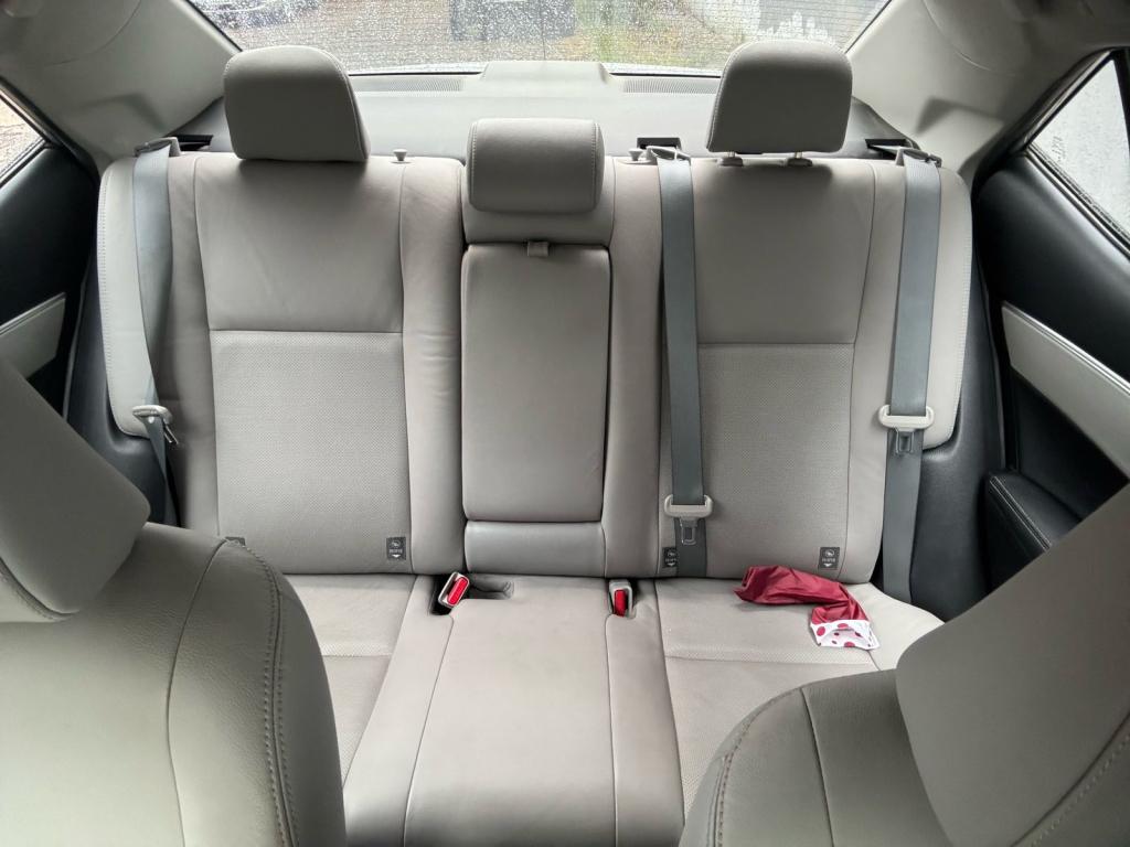 TOYOTA Corolla - Foto