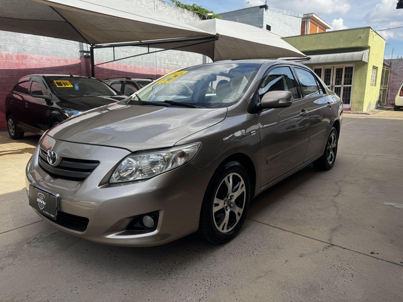 TOYOTA Corolla - Foto