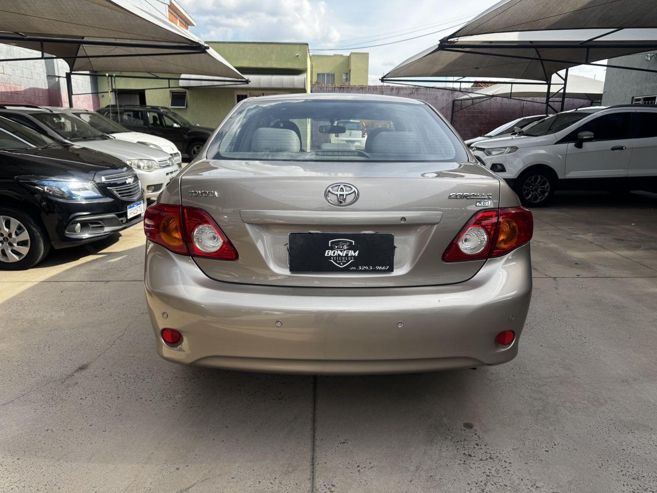 TOYOTA Corolla - Foto