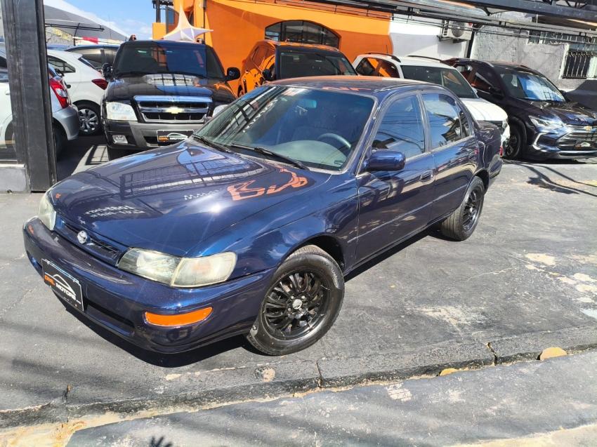 TOYOTA Corolla - Foto