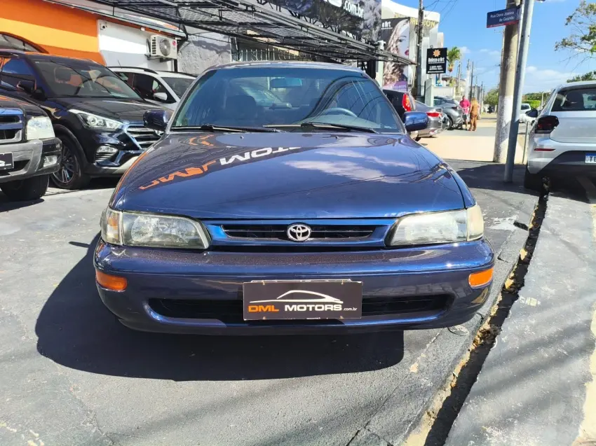 TOYOTA Corolla - Foto