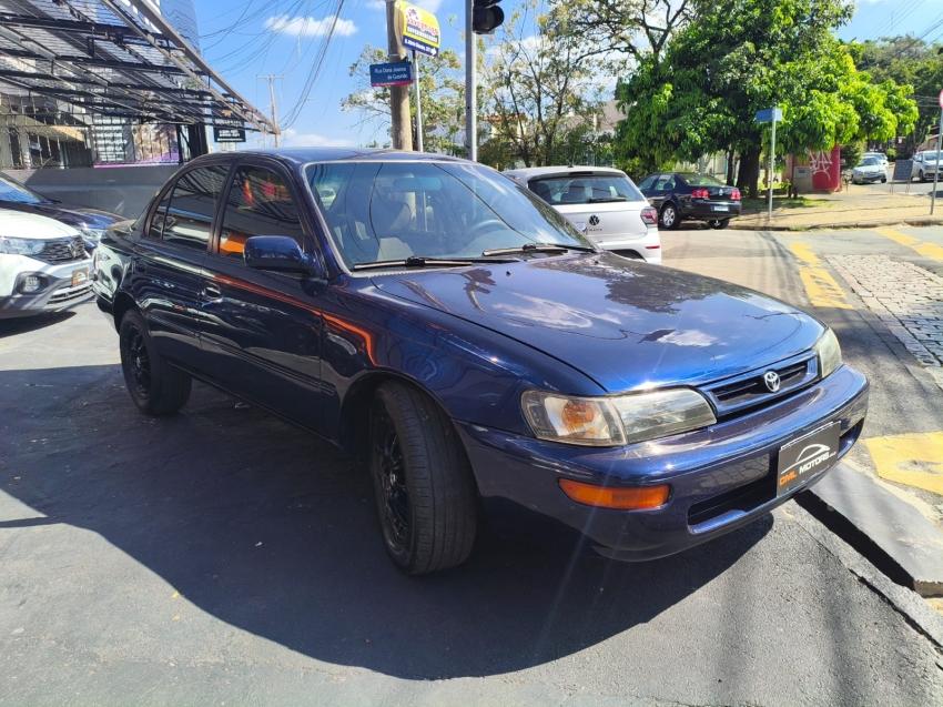 TOYOTA Corolla - Foto