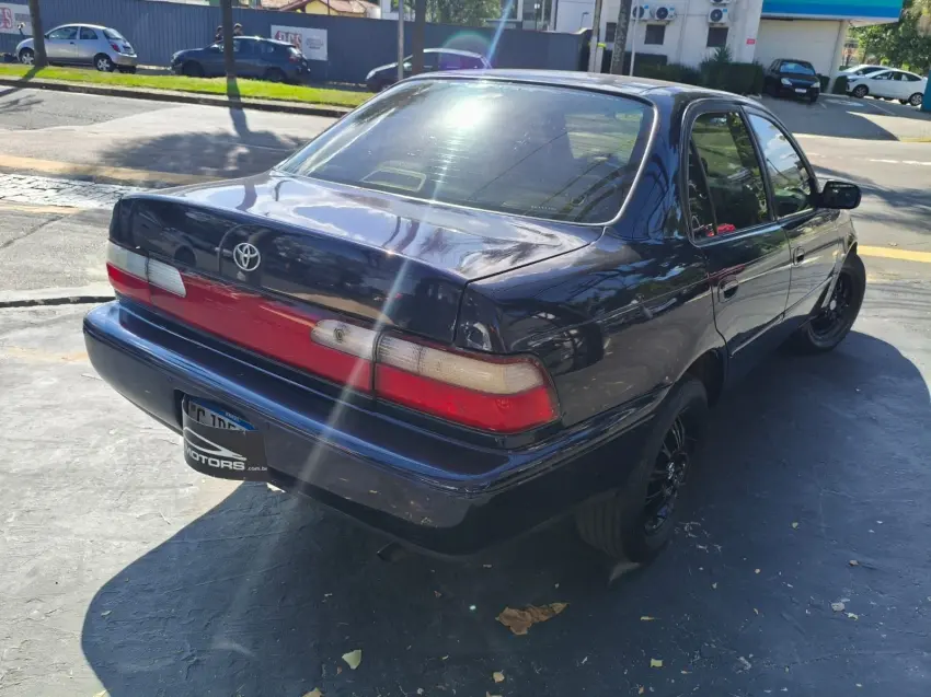 TOYOTA Corolla - Foto