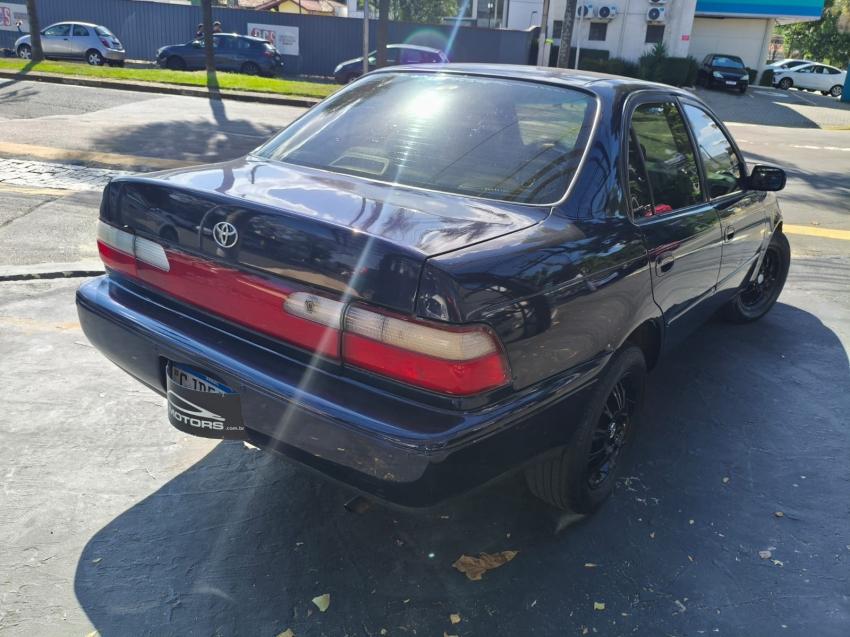 TOYOTA Corolla - Foto