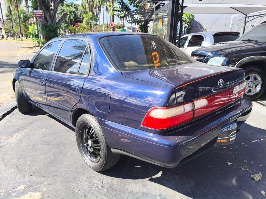 TOYOTA Corolla - Foto