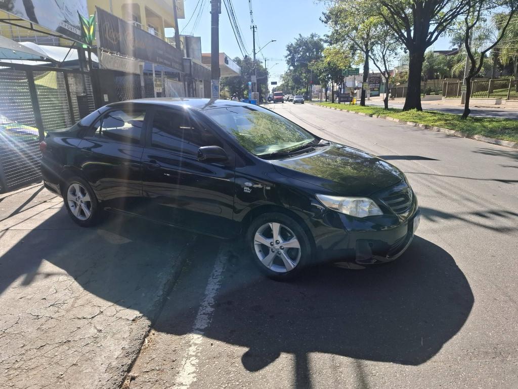 TOYOTA Corolla - Foto