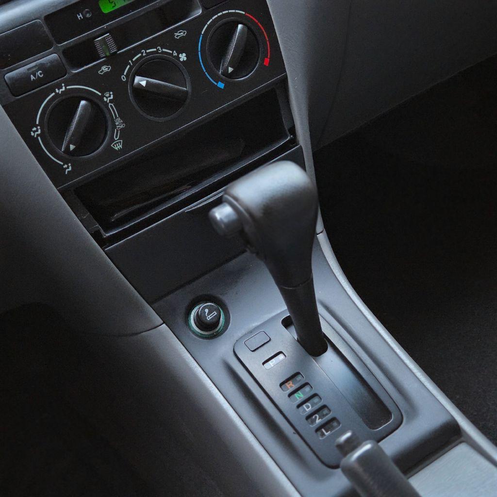 TOYOTA Corolla - Foto