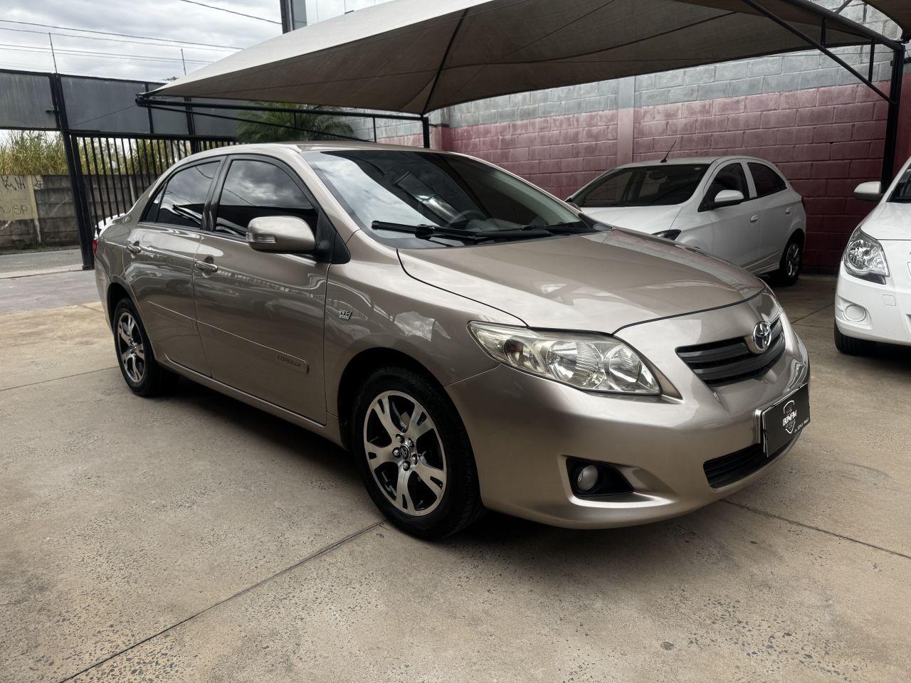 TOYOTA Corolla - Foto
