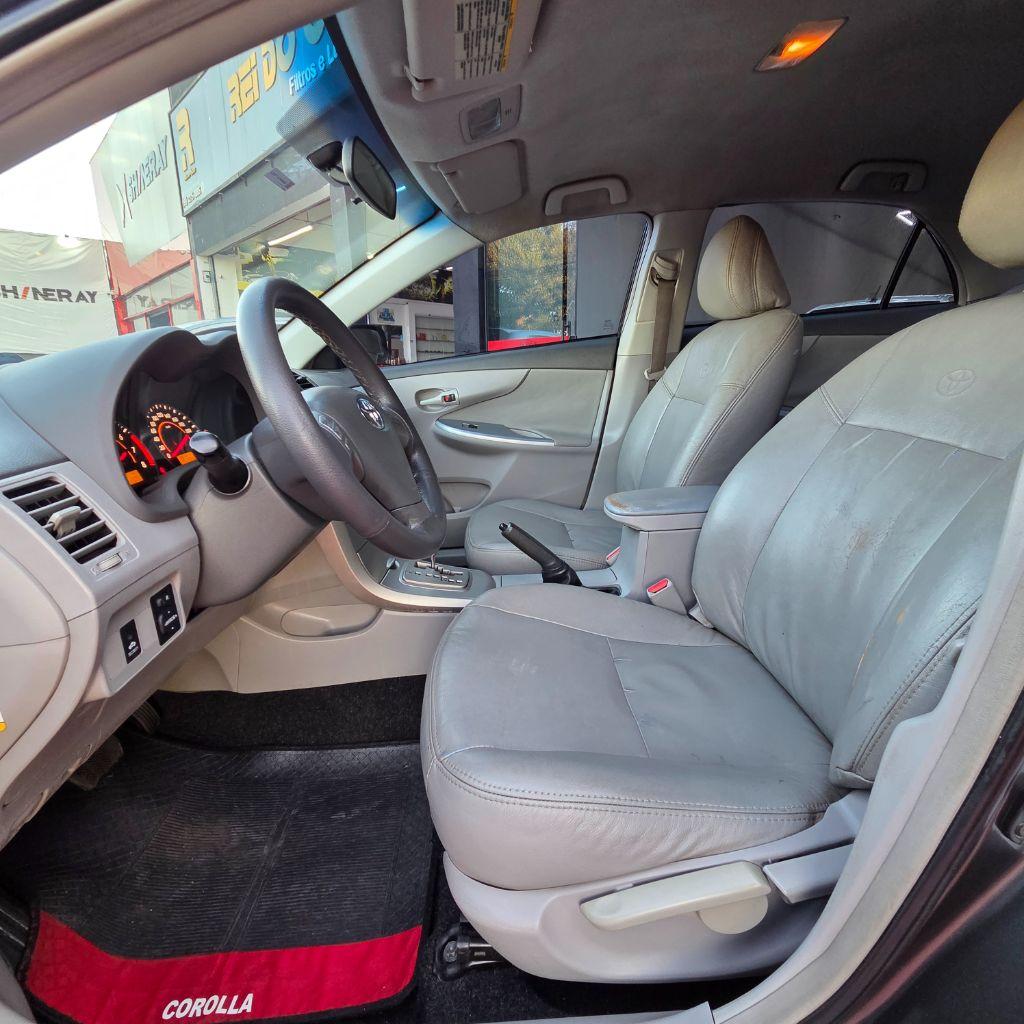 TOYOTA Corolla - Foto