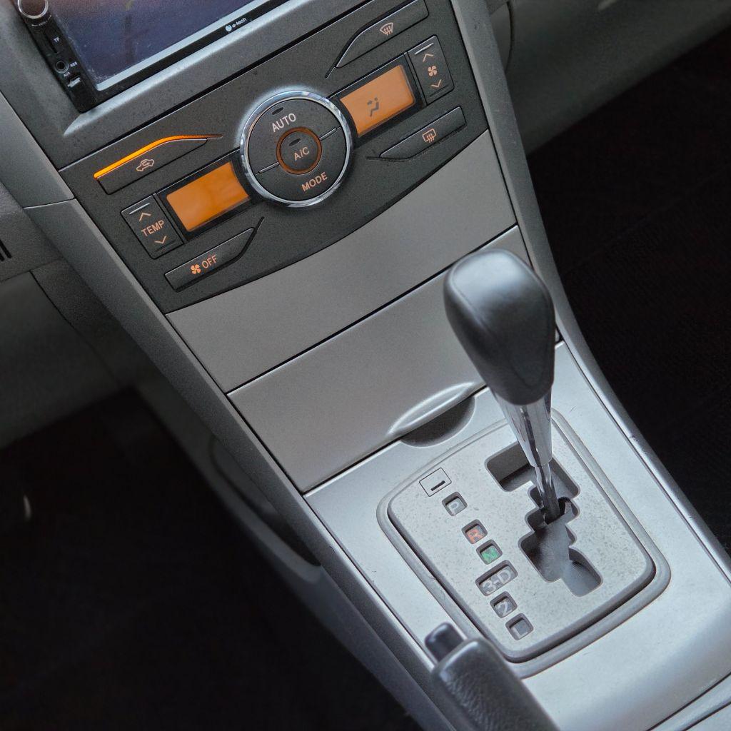 TOYOTA Corolla - Foto