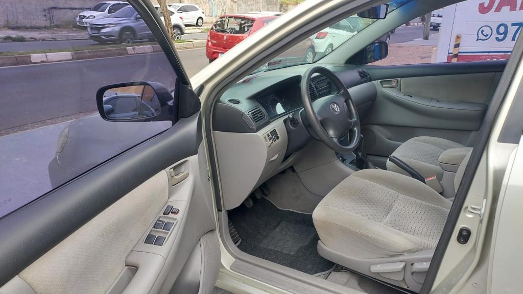 TOYOTA Corolla - Foto