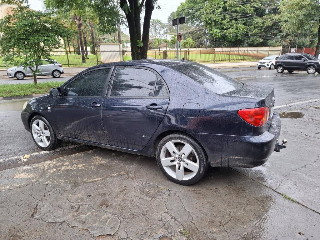TOYOTA Corolla - Foto