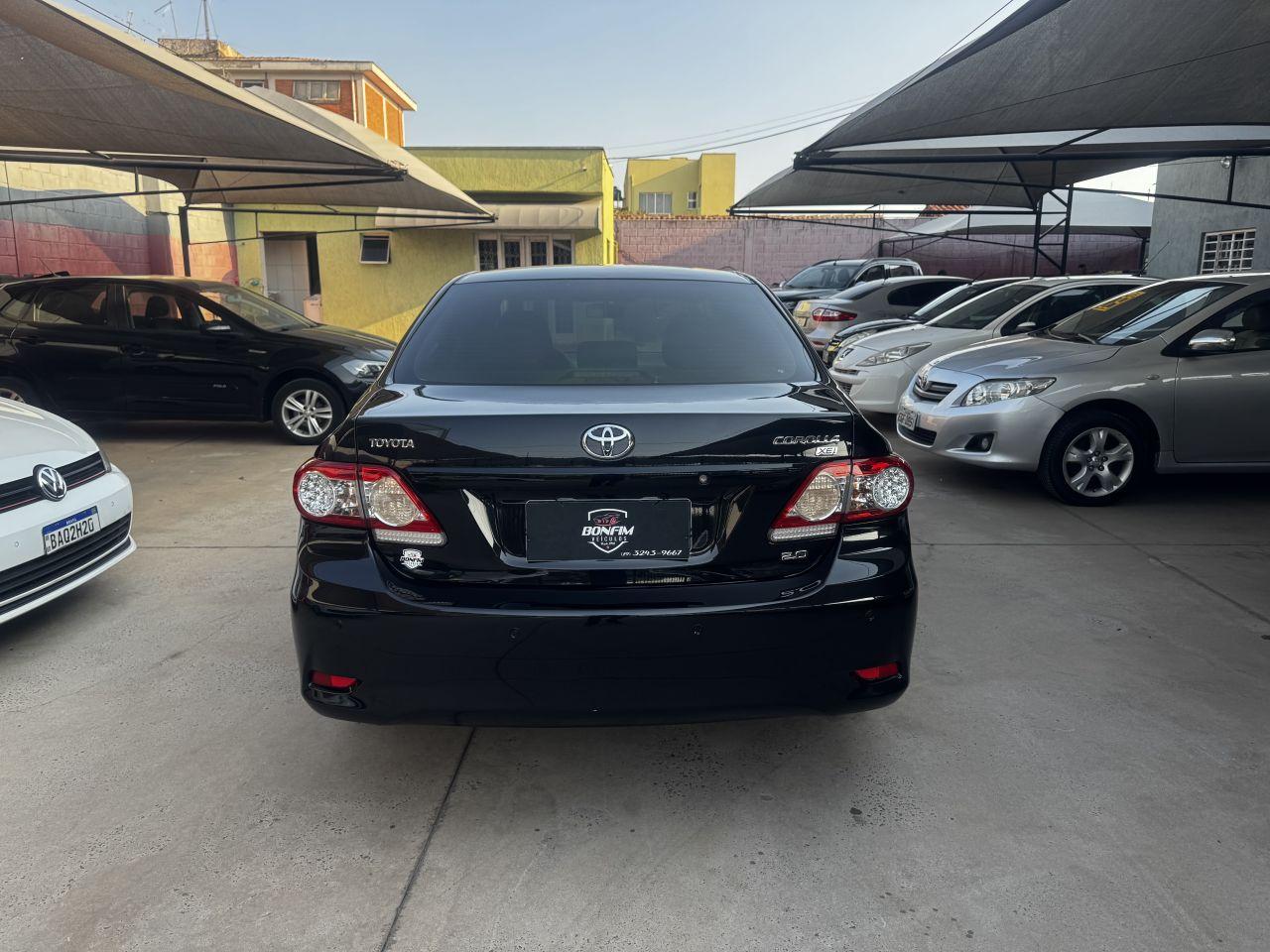 TOYOTA Corolla - Foto